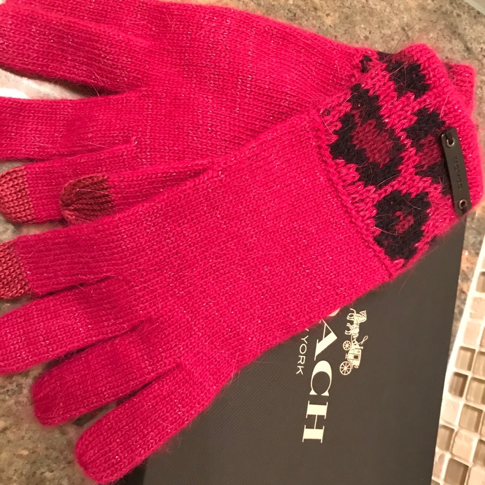 NWT Coach Ocelot Rabbit Hair Glove/ touch tech - Picture 1 of 3